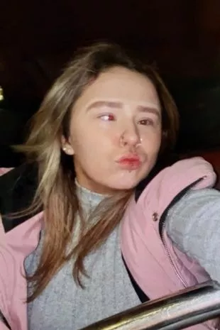 对两天前失踪的女学生展开了大规模搜捕