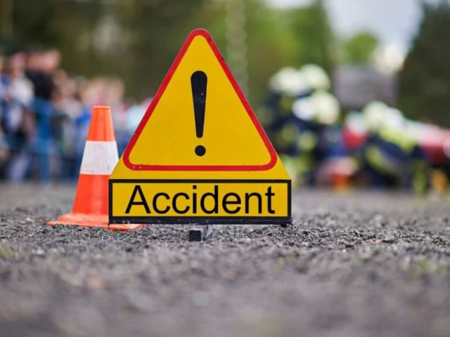 最新发表:济公救世免费资料_巴士撞了自行车，撞死了校长