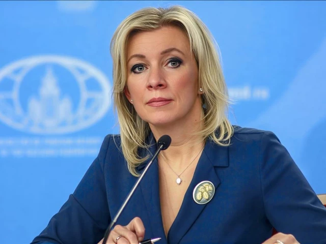 香港历史记录大全_俄罗斯抨击特朗普对伊朗征收25%的贸易关税是对合作伙伴的“勒索”