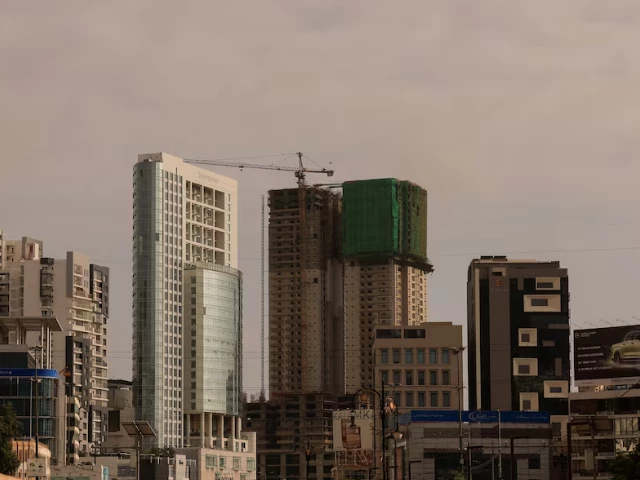 随着气温缓慢上升，卡拉奇的寒潮有所缓解