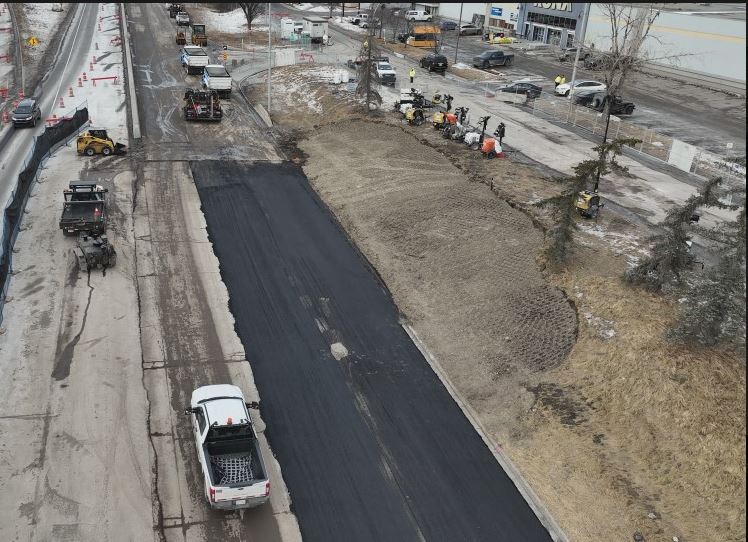 周日，卡尔加里的供水系统开始测试，用水激增