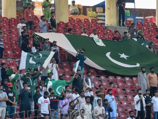 澳门大三巴河南雨纯防水材料公司_PTV击败了SNGPL，打破了几个世纪以来的记录